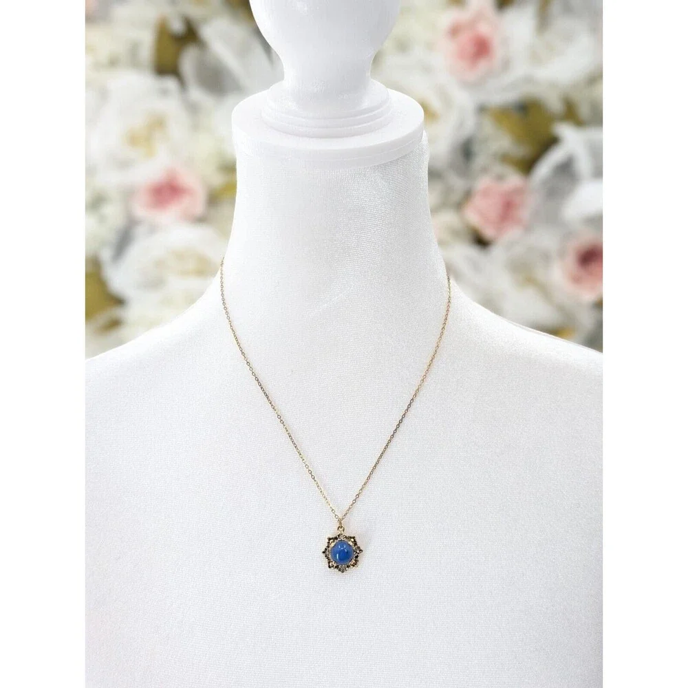Filigree Rhinestone Cabochon Vintage Blue Gold Tone Dainty Pendant Necklace